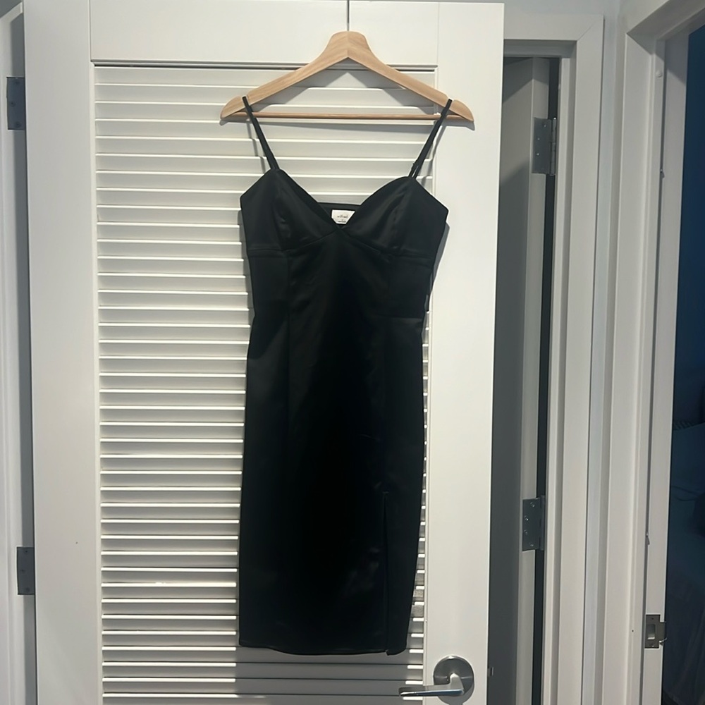 Aritzia Wilfred Little black dress - 4